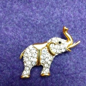 D'orlan elephant brooch/w Swarovski crystal gold plated